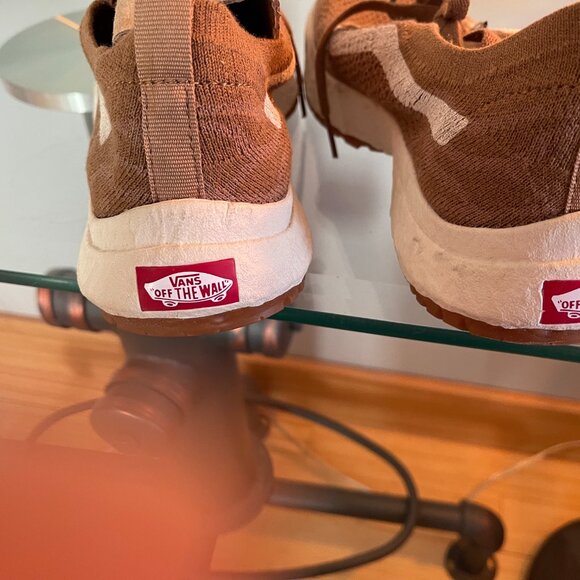 Vans Sneakers - 8.5 carmel brown - Picture 4 of 7